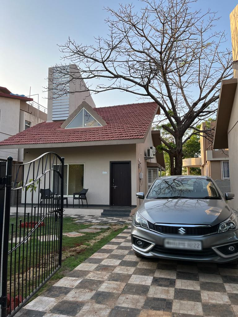 The Twin Villas (Villa 104)